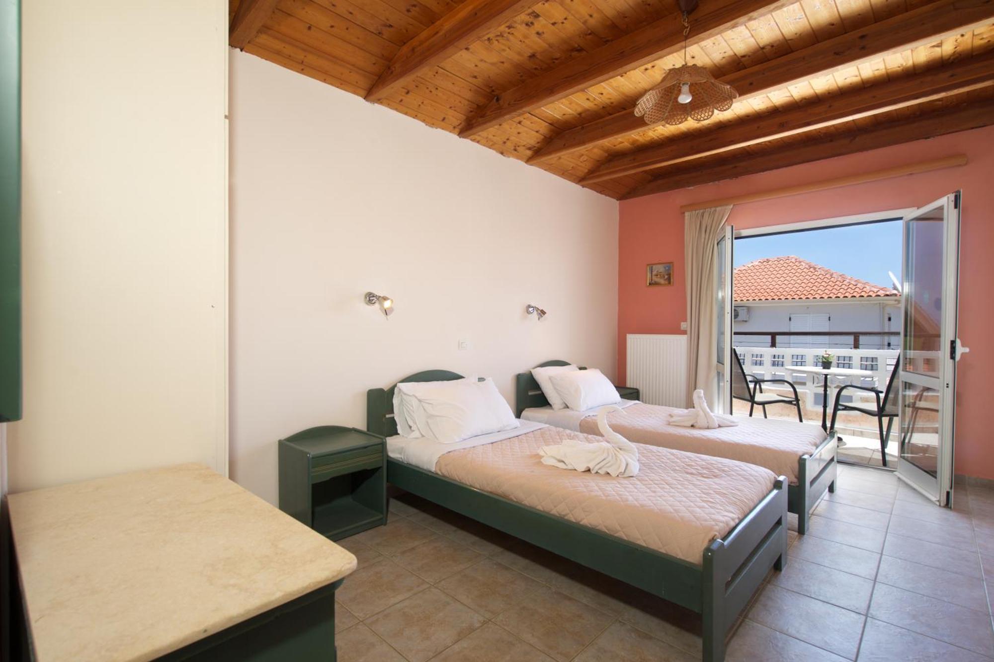 Theodora Studios & Apartments Skala  Zewnętrze zdjęcie