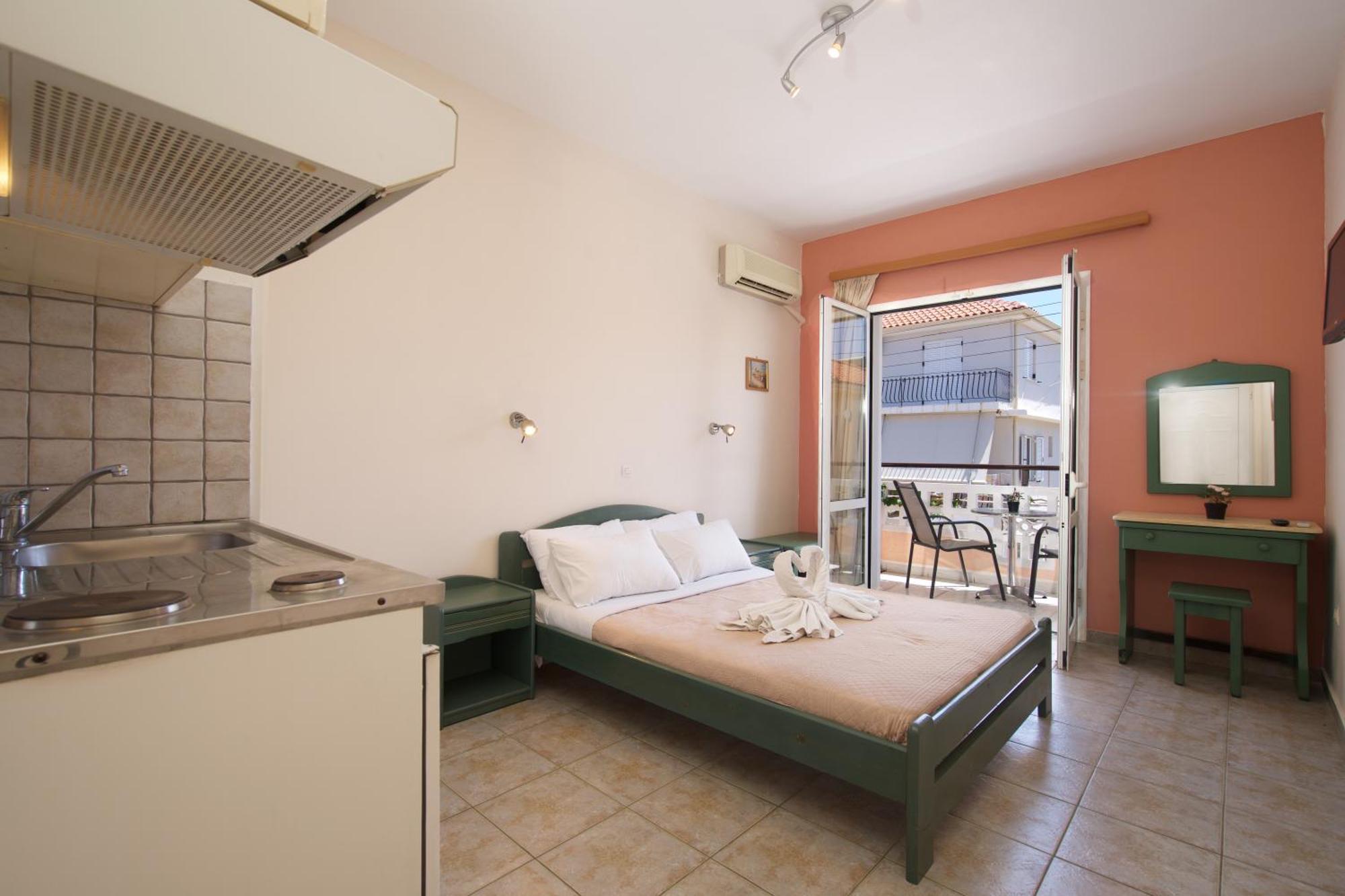 Theodora Studios & Apartments Skala  Zewnętrze zdjęcie